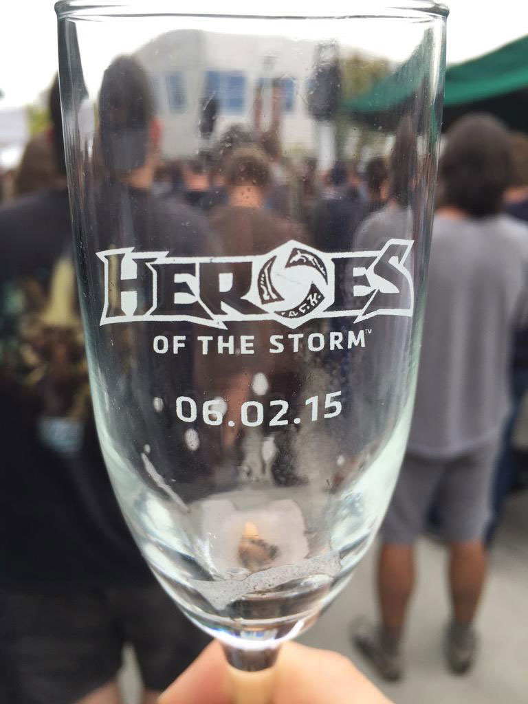 Photo de la fête dédiée à Heroes of the Storm au campus de Blizzard à Irvine.